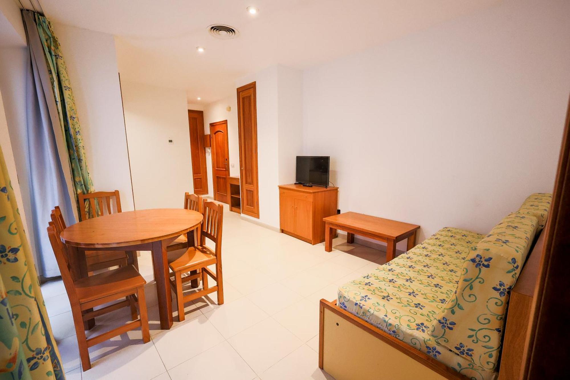 Apartamentos Royal Lloret de Mar Exterior photo